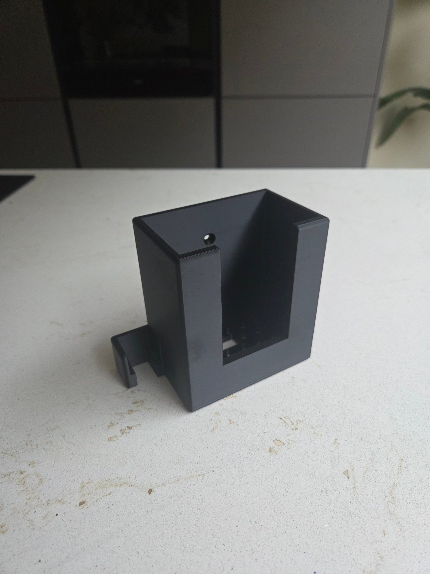 3D - geprinte acculaderhouder voor Bosch 4A fietsoplader – wandmontage - 3DTS