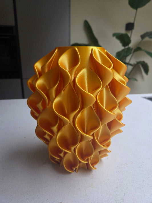 3D Geprinte Lelie Vaas Goud - 3DTS