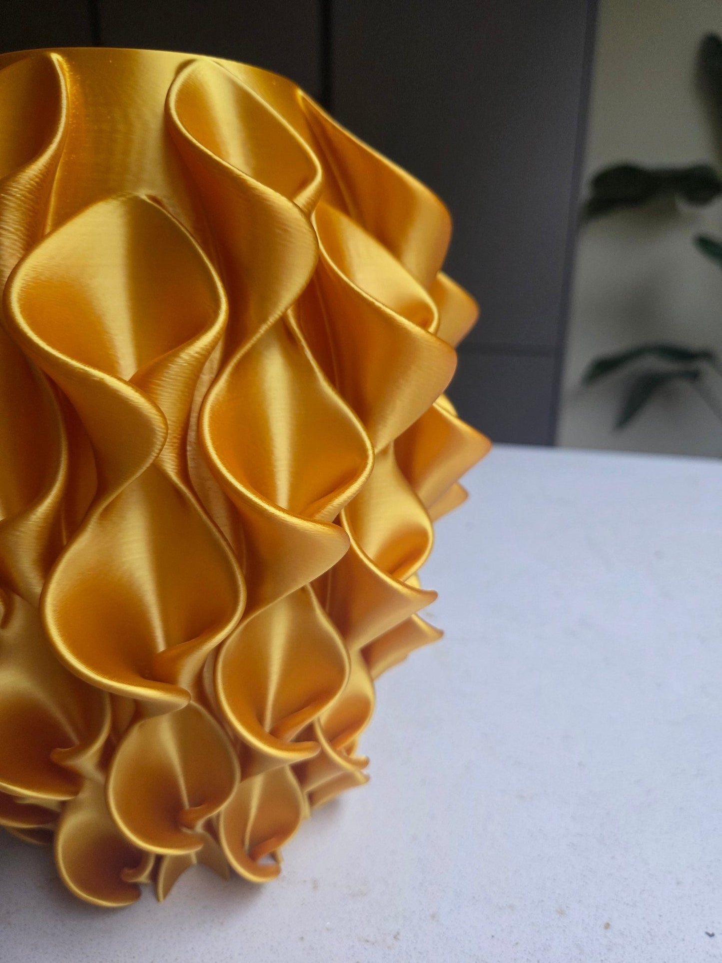 3D Geprinte Lelie Vaas Goud - 3DTS