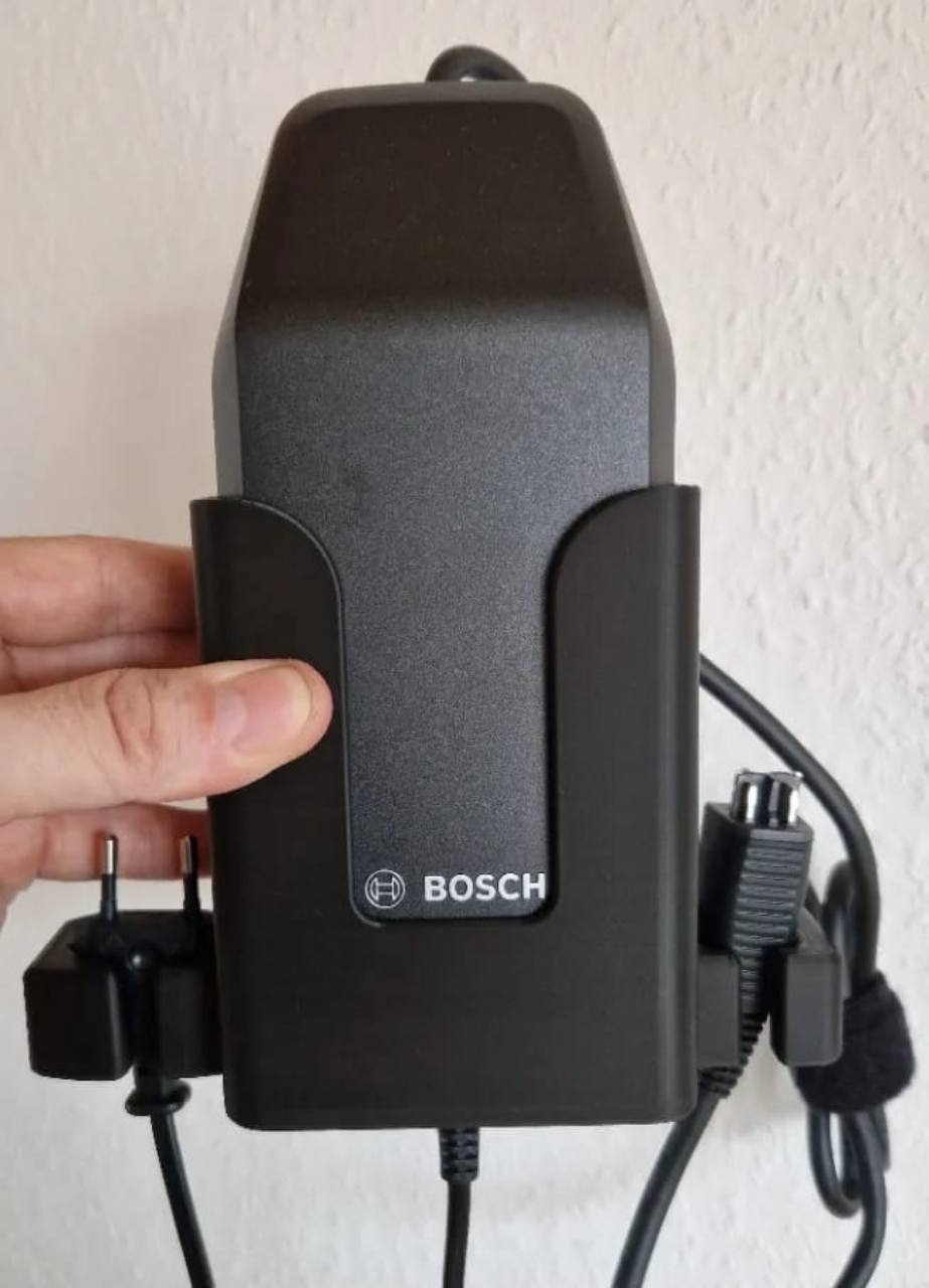 3D-geprinte acculaderhouder voor Bosch 4A fietsoplader – wandmontage - 3DTS