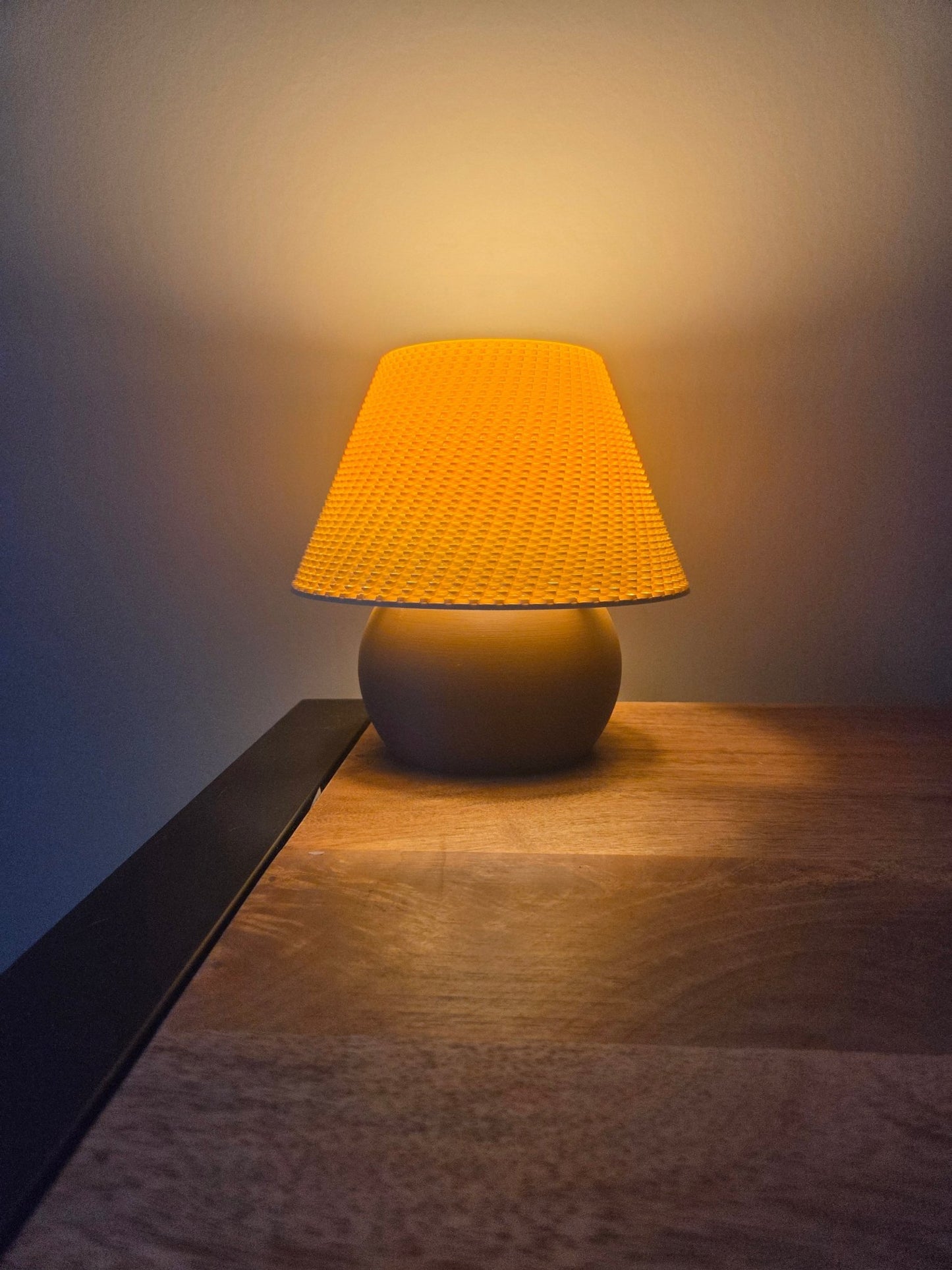 💡 3D - geprinte Tafellamp – Warm Licht & Modern Design - 3DTS