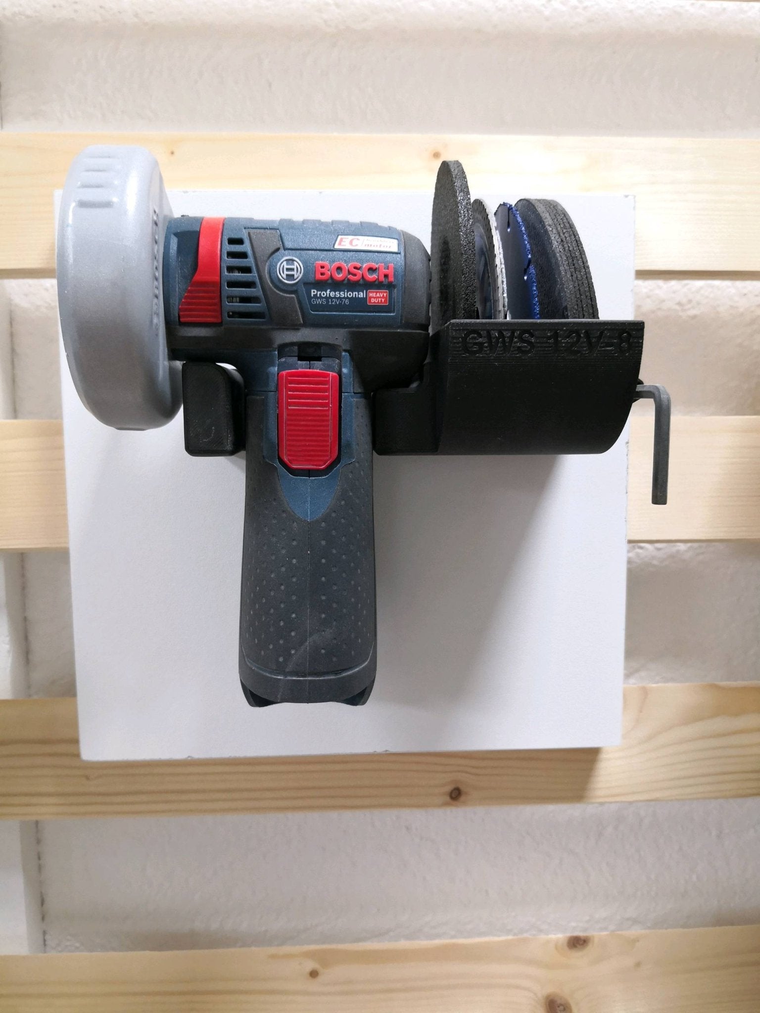 Bosch 12V GWS – Machinehouder met schijvenopbergvak (PETG) - 3DTS