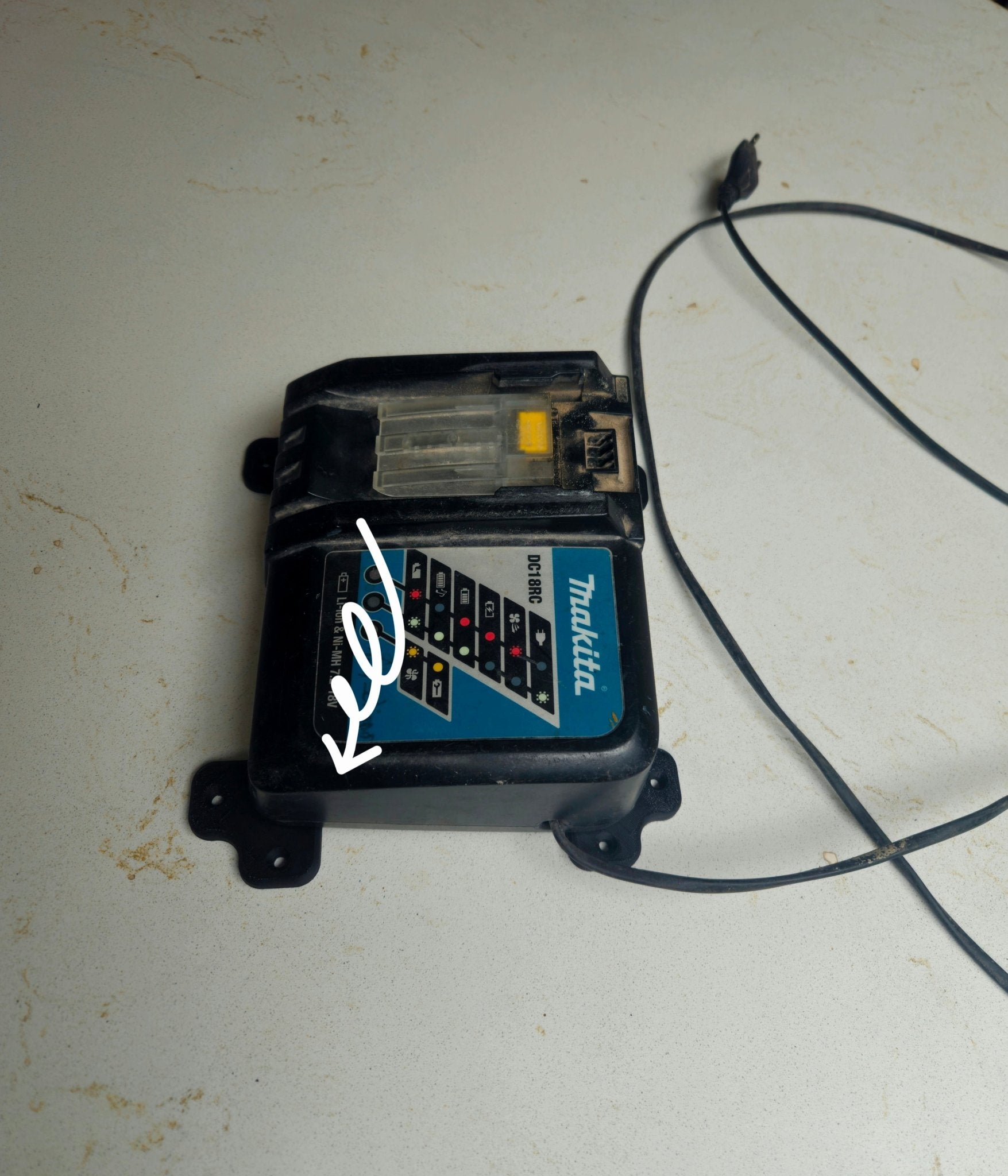 Makita Acculader wand steun recht - 3DTS